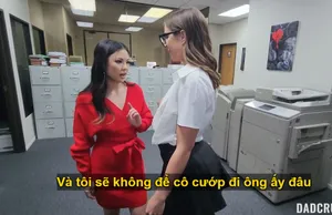 Chàng trai bị chị gái của vợ yêu sắp cưới gạ tình và yêu cầu giử bí mật