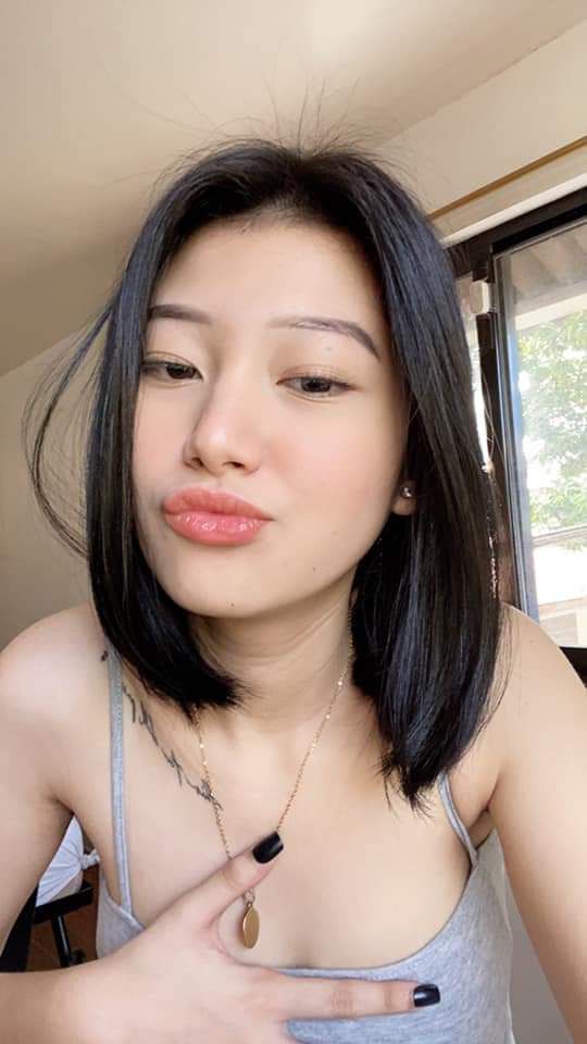 Làm tình cùng cô hàng xóm dâm dục bằng tư thế doggy